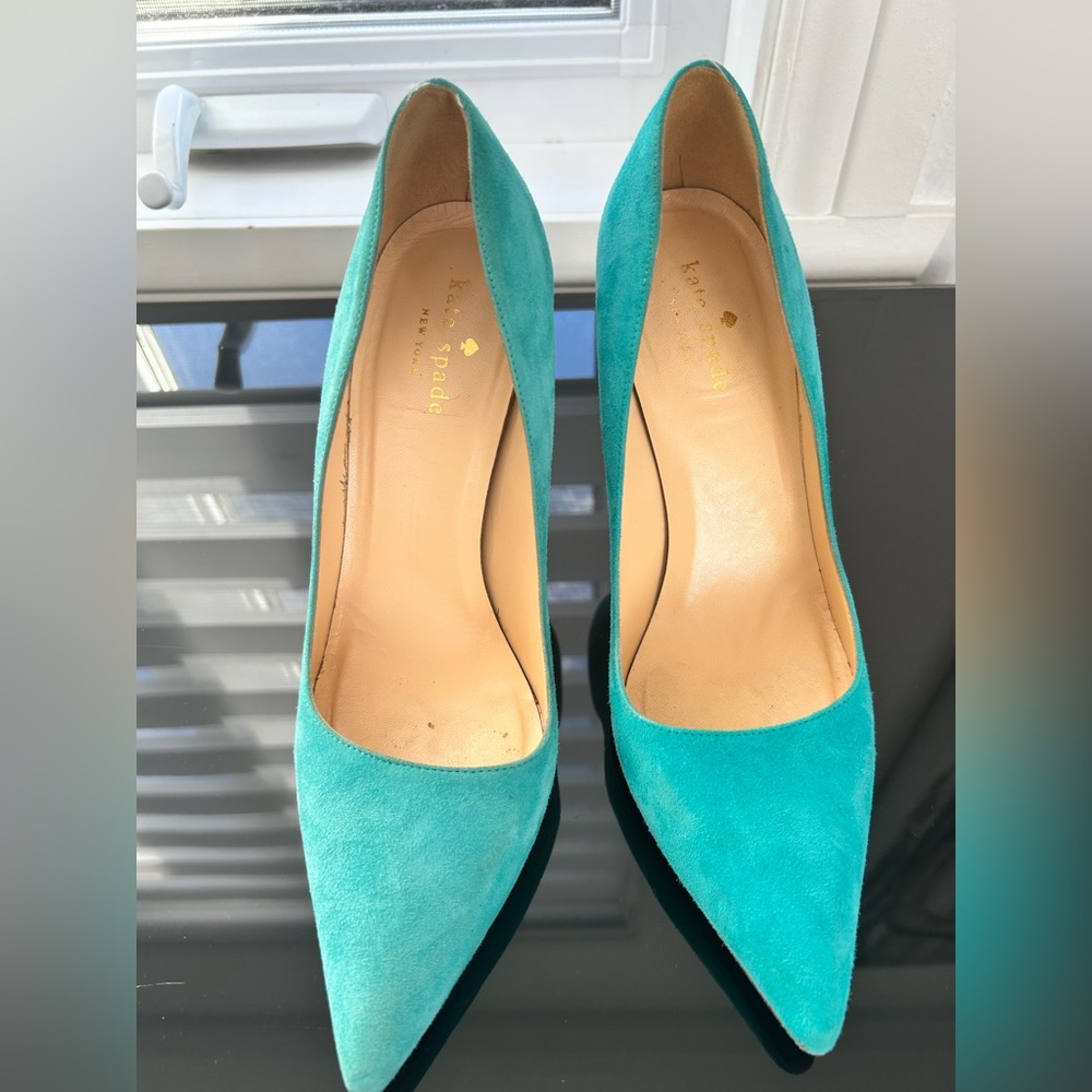 Kate Spade pump. - Picture 6 of 9